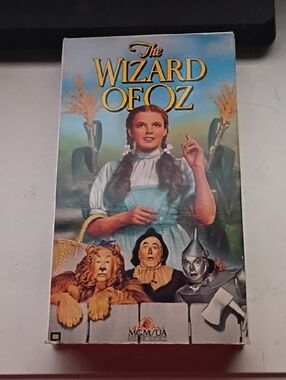 The Wizard of Oz VHS Tape - Blue Cover